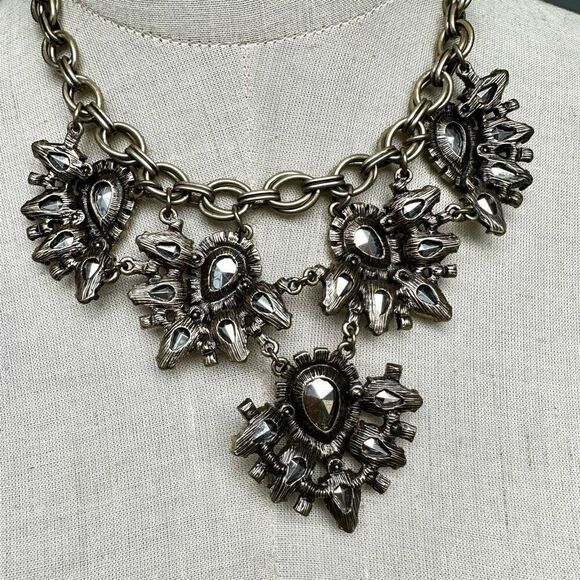 Rhinestone statement necklace - Picture 4 of 9